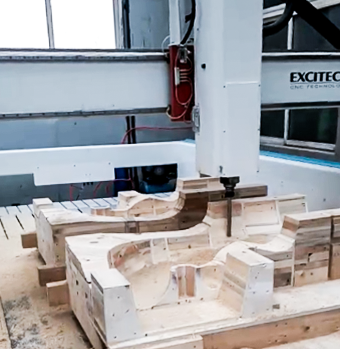 Máquina para trabalhar madeira de 5 eixos